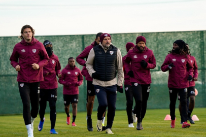 BANDIRMASPOR’DA YENİ YIL ÇALIŞMALARI START ALDI