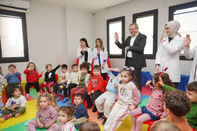 YUVAMIZ AYVALIK ÇOCUK ETKİNLİK MERKEZİ BİRİNCİ YAŞINI KUTLADI
