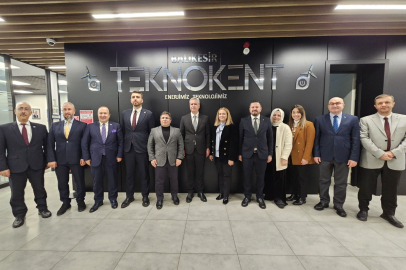 AK PARTİ HEYETİNDEN BAÜN VE TEKNOKENT’E ZİYARET