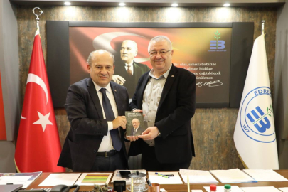 EDREMİT’TE ZEYTİNCİLİK HAFIZASINA DEĞERLİ KATKI: “ZEYTİN BABA”