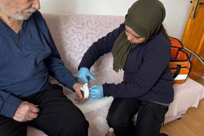 KEPSUT’TA 12 MAHALLEYE MOBİL SAĞLIK HİZMETİ ULAŞTI