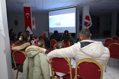 BALYA’DA MİNİKLERE SİNEMA KEYFİ