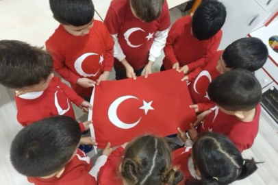 BALIKESİR’DE EĞİTİM YILI İKİNCİ DÖNEMİ MİLLÎ DUYGULARLA BAŞLADI