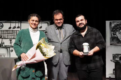 SUSURLUK’TA SÖMESTR ETKİNLİKLERİ TİYATRO OYUNU İLE TAMAMLANDI