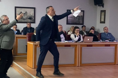 6 ŞUBAT SİNEVİZYONU MECLİSİ KARIŞTIRDI