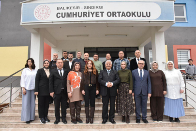 SINDIRGI VE BİGADİÇ’TE EĞİTİM GÜNDEMİ MASAYA YATIRILDI