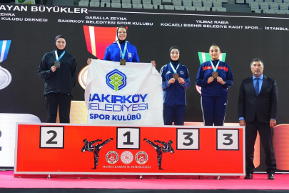 İstanbul Bakırköylü karateciler gururlandırdı