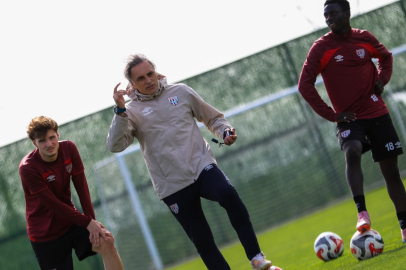 BANDIRMASPOR-MANİSA FK MAÇININ HAKEMLERİ BELLİ OLDU