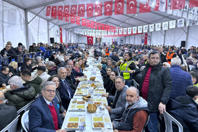 BANDIRMA’NIN İFTAR ÇADIRI RAMAZAN’IN İLK GÜNÜNDE KAPILARINI AÇTI