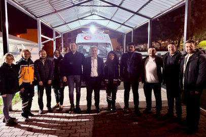 MUSTAFA CANBEY SAHURDA SAĞLIK ÇALIŞANLARIYLA BULUŞTU