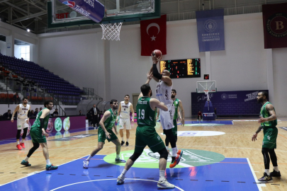 BANDIRMA BORDO’DAN EVİNDE KRİTİK GALİBİYET