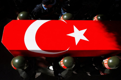 BALIKESİR’DE ŞEHİT OLAN PİLOT, İZMİR’DE SON YOLCULUĞUNA UĞURLANACAK