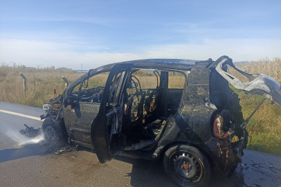 BANDIRMA–ERDEK YOLUNDA KORKUTAN ARAÇ YANGINI