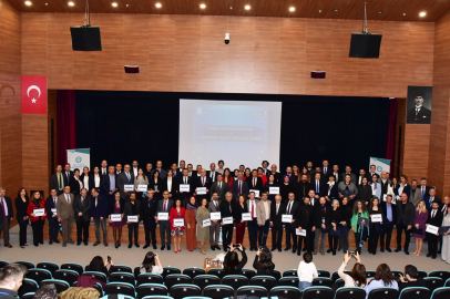 BALIKESİR ÜNİVERSİTESİ’NDE BİLİMSEL ÜRETİM ÖDÜLLERLE TAÇLANDI