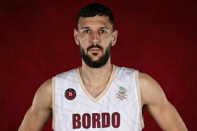 BANDIRMA BORDO BASKETBOL’DAN PİVOT TAKVİYESİ