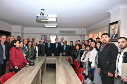 BAŞKAN AKIN’DAN CHP BANDIRMA İLÇE BAŞKANLIĞI’NA ZİYARET