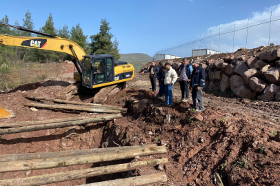 BİGADİÇ BELEDİYESİ HAYVAN BARINAĞINDA ALTYAPI ÇALIŞMALARI SÜRÜYOR