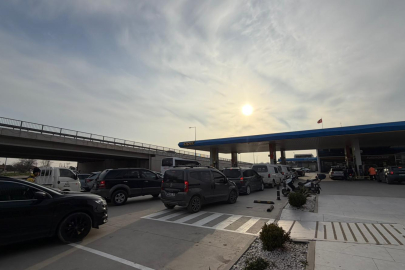 ZAM ÖNCESİ BANDIRMA’DA AKARYAKIT İSTASYONLARDA YOĞUNLUK