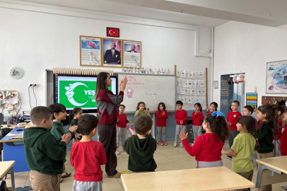 BANDIRMA’DA DERS ZİLİ YEŞİLAY İÇİN ÇALDI