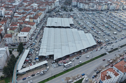 Manisa'da Perşembe Pazarı’nda altyapı sorunu çözüme kavuştu