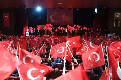 BALIKESİR’DE MEHMET ÂKİF VE İSTİKLÂL MARŞI RUHU YAŞATILDI