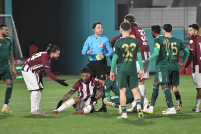 BANDIRMASPOR EKSİK KALDI AMA PES ETMEDİ