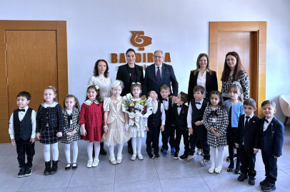 MİNİK ÖĞRENCİLERDEN BAŞKAN MİRZA’YA ZİYARET