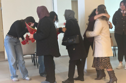 ŞEHİT AİLELERİ İLE GENÇLER AYNI SOFRADA BULUŞTU