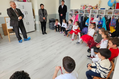 MÜDÜR KAL MİNİKLERİN NEŞESİNE ORTAK OLDU