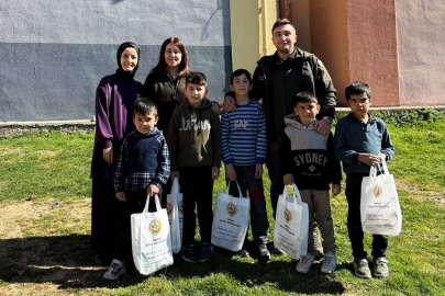 DURSUNBEY’DE ÖĞRENCİLER FİDANLARI TOPRAKLA BULUŞTURDU