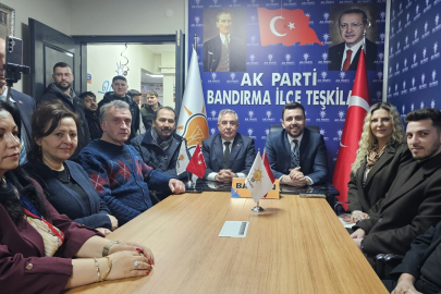 AK PARTİ’DE BAYRAMLAŞMA