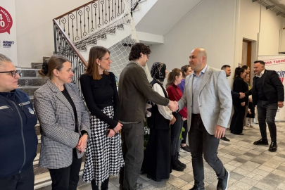 BANDIRMA’DA BÜYÜKŞEHİR PERSONELİ BAYRAMLAŞTI