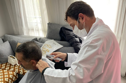 SUSURLUK’TA VATANDAŞLARA EVLERİNDE DESTEK DEVAM EDİYOR