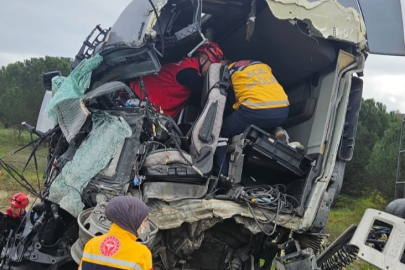 BALIKESİR-SUSURLUK YOLUNDA KORKUTAN KAZA