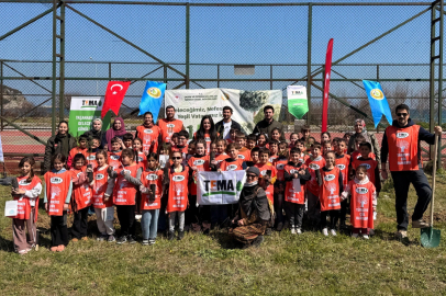 MARMARA ADASI’NDA MİNİK ELLER GELECEĞE FİDAN DİKTİ