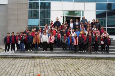 MİNİK ÖĞRENCİLER BAŞKAN ERTAŞ İLE BULUŞTU