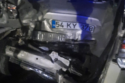 BALIKESİR OTOYOLUNDA KAZA, 2 YARALI