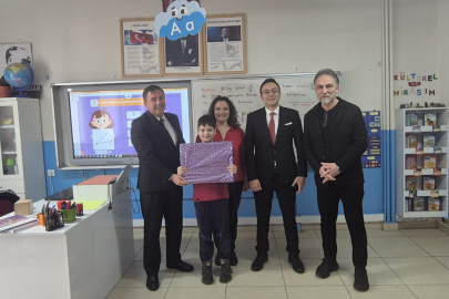 AKOĞLAN’DAN BANDIRMA’NIN ÖĞRETMENİNE TEŞEKKÜR ZİYARETİ