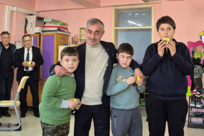 MANYAS’TA OTİZM FARKINDALIK GÜNÜ’NE ÖZEL BULUŞMA