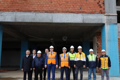 EDREMİT DEVLET HASTANESİ İNŞAAT ÇALIŞMALARI SÜRÜYOR