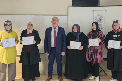 BANDIRMA’DA VELİLER EĞİTİMLE GÜÇLENİYOR