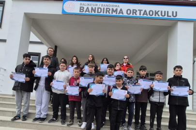 BANDIRMA ORTAOKULU ÖĞRENCİLERİNE BELGE