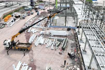 Kocaeli'de yapılar yükseliyor, merkez şeklini alıyor