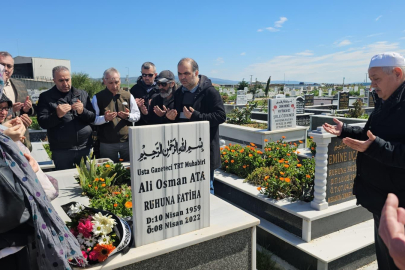 BANDIRMA BASINI ALİ OSMAN ATA’YI MEZARI BAŞINDA ANDI