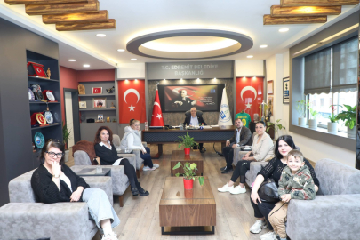 BAŞKAN MEHMET ERTAŞ HAYVANSEVERLERLE BİR ARAYA GELDİ