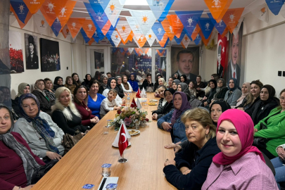 AK PARTİ KADIN KOLLARI BANDIRMA’DA BİR ARAYA GELDİ