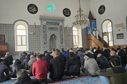 CUMA HUTBESİNDE GÜNDEMDEKİ OLAYLAR ELE ALINDI