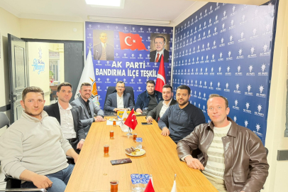 AK GENÇLİKTEN BANDIRMA’DA BÖLGESEL İSTİŞARE TOPLANTISI