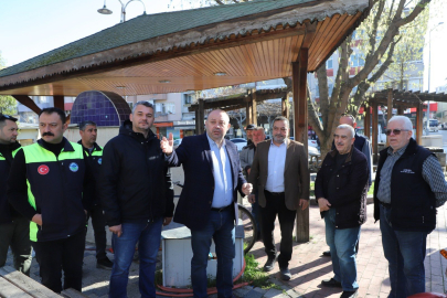 GÖNEN’DE OSMAN PAZAR CAMİİ DİNLENME ALANI YENİLENİYOR