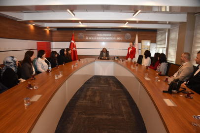 GENÇ TASARIMCILAR BALIKESİR'DE ÖDÜLLERİNİ ALDI